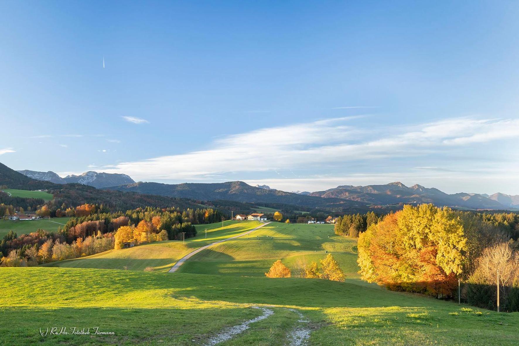 Monteurzimmer Am Teisenberg Neukirchen am Teisenberg Exteriör bild